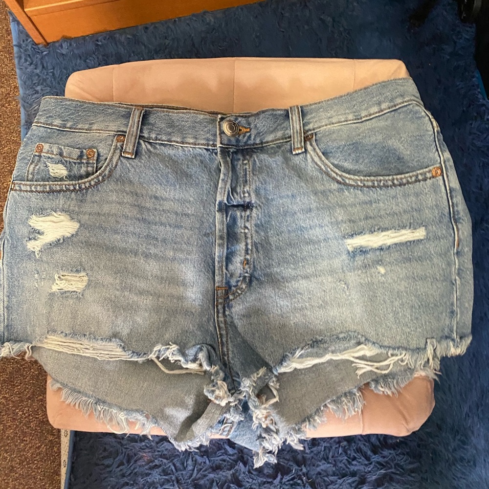 Aeropostale High Rise Boyfriend Denim Shorts